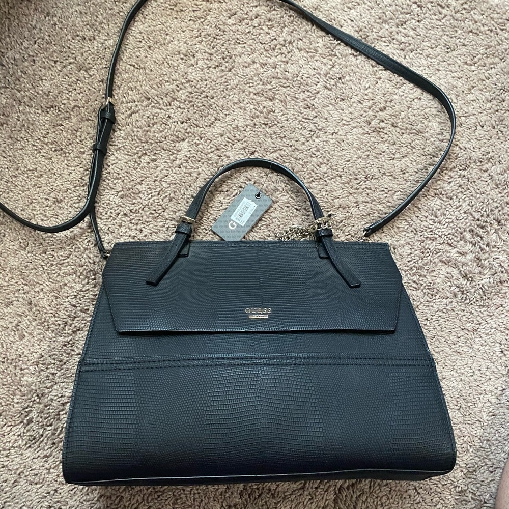 Black Guess Huntley Flap Over Satchel NWT